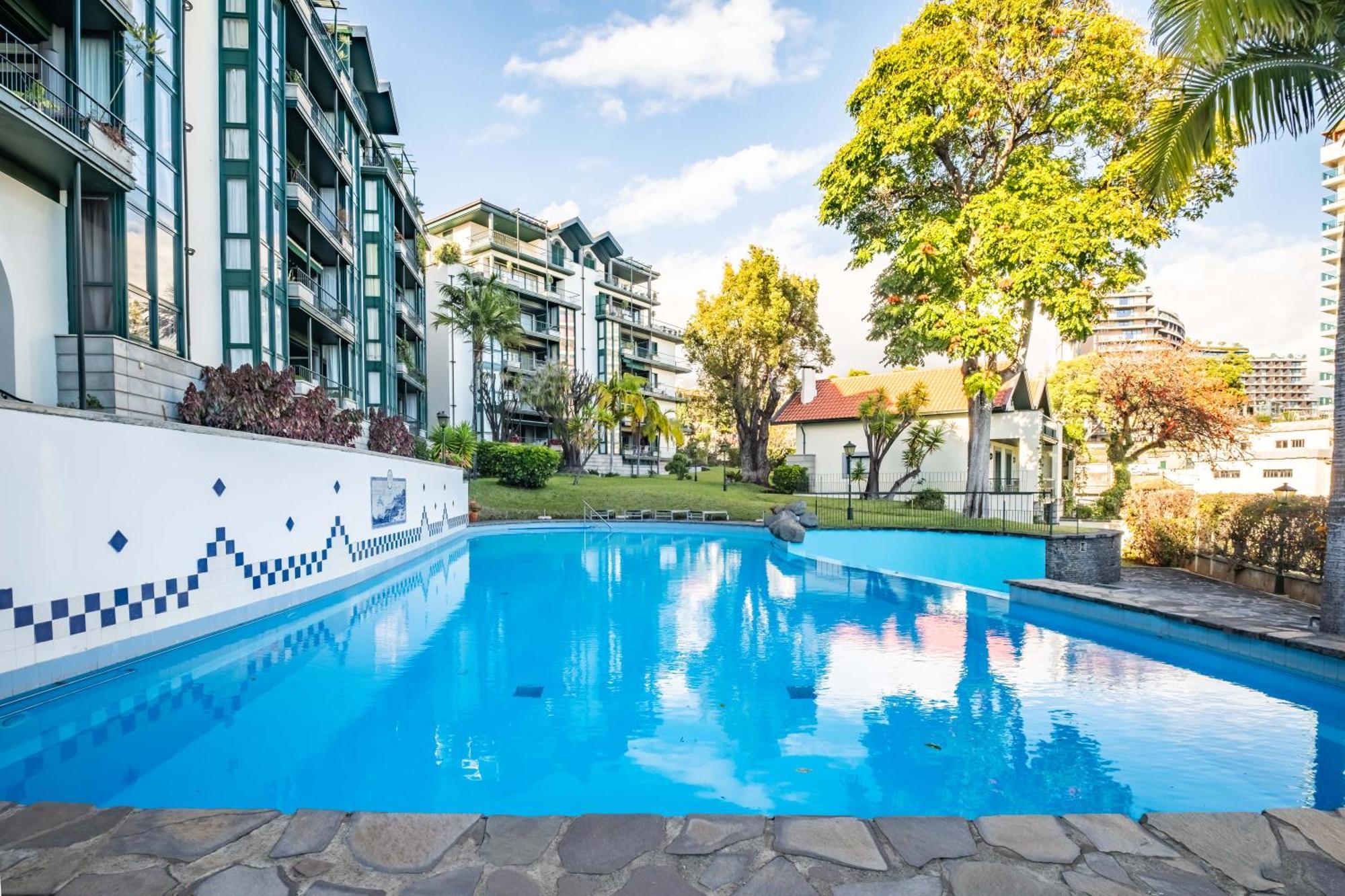 Luxury Oceanfront At Reid'S Gardens Apartment Funchal  Exterior foto